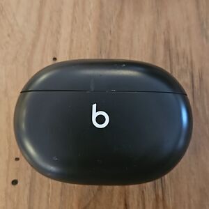 beats studio buds